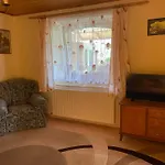 Pacsirta *